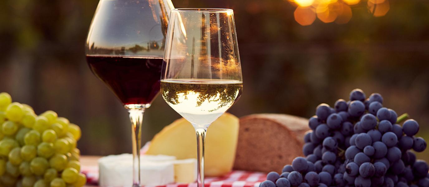iStock/Rostislav-Sedlacek Wein